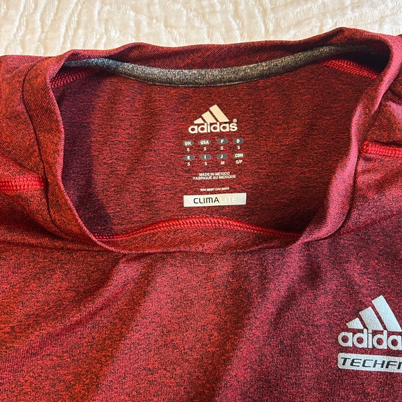 Adidas Techfit Red Short-Sleeve Compression Tee - Picture 3 of 4